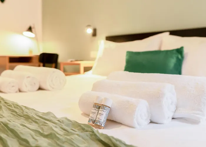 Apartment 50mt Metro Station - 20min Walking From Colosseum - Romecentralhouse - Elegant And Fully Equipped Rome