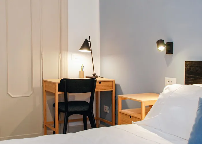 50mt Metro Station - 20min Walking From Colosseum - Romecentralhouse - Elegant And Fully Equipped Apartment Rome