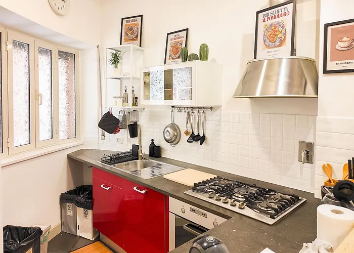 50mt Metro Station - 20min Walking From Colosseum - Romecentralhouse - Elegant And Fully Equipped